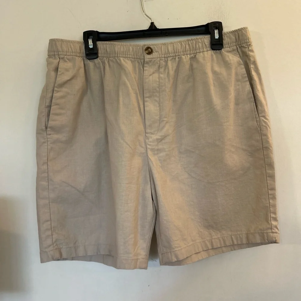 H & M large regular fit linen blend pull on shorts